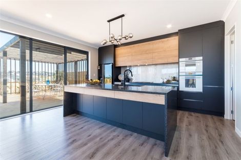 Photo of property in 15 Tawatawa Street, Long Bay, Auckland, 0630