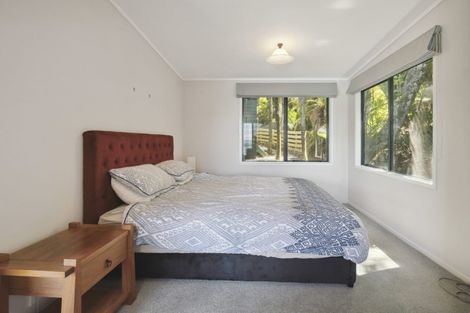 Photo of property in 12 Clinton Road, Tawharanui Peninsula, Warkworth, 0986