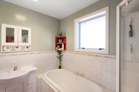 Photo of property in 48 Ensign Street, Halswell, Christchurch, 8025