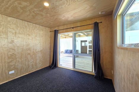 Photo of property in 105 Taupata Way, Matarangi, Whitianga, 3592