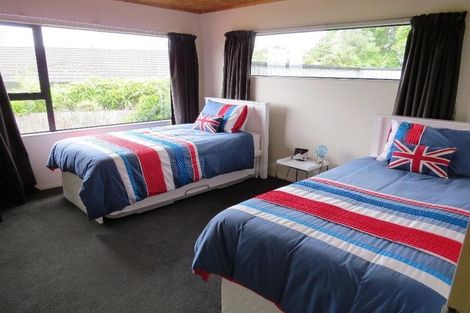 Photo of property in 2/17 Mansell Road, Nukuhau, Taupo, 3330