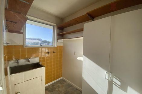 Photo of property in 82 Warren Crescent, Hillmorton, Christchurch, 8025