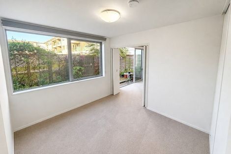Photo of property in Bay Palms Apartments, 2a/30 Bute Road, Browns Bay, Auckland, 0630