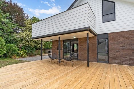 Photo of property in 7a Kempton Street, Greytown, 5712