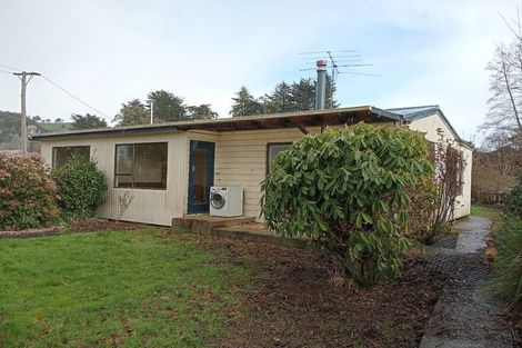 Photo of property in 1161 Clifden Highway, Rowallan, Tuatapere, 9691