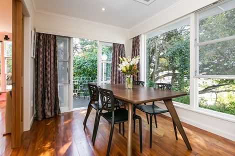 Photo of property in 12 Ormond Road, Hospital Hill, Napier, 4110
