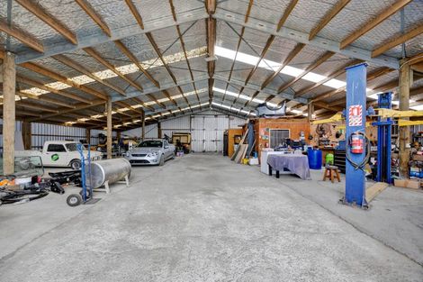 Photo of property in 68 Turuturu Road, Hawera, 4610