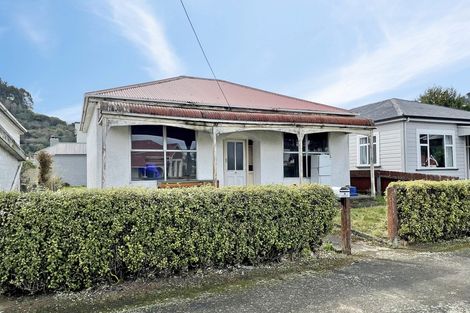 Photo of property in 16 Carr Street, North East Valley, Dunedin, 9010