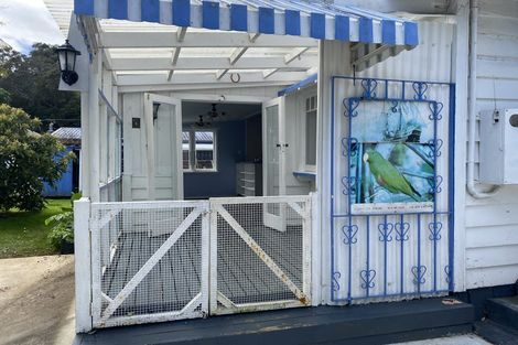 Photo of property in 6 Tatahi Street, Te Puru, Thames, 3575