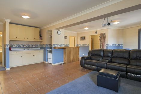 Photo of property in 2 Sharyn Place, Brookfield, Tauranga, 3110