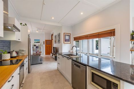 Photo of property in 12 Ashridge Road, Napier South, Napier, 4110