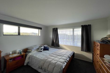 Photo of property in 27 Manaaki Circle, Paparoa, 0571