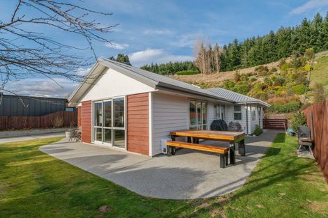 Photo of property in 36 Risinghurst Terrace, Lower Shotover, Queenstown, 9304