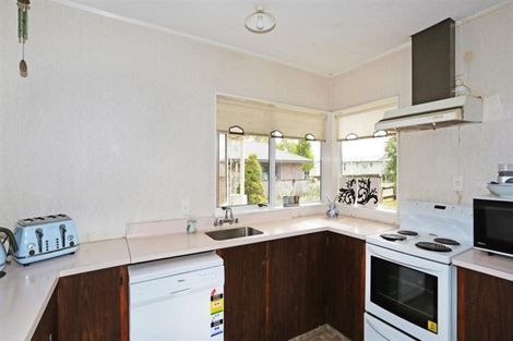 Photo of property in 9 Green Lane, Pukekohe, 2120