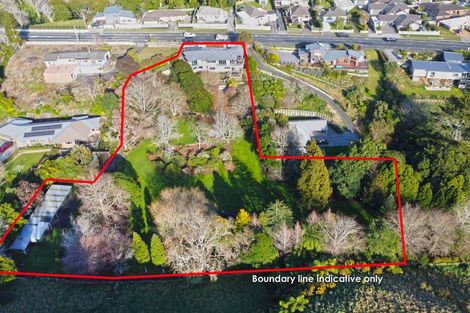 Photo of property in 397 Mangorei Road, Merrilands, New Plymouth, 4312