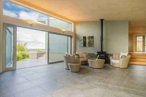 Photo of property in 28 Radar Road, Hot Water Beach, Whitianga, 3591