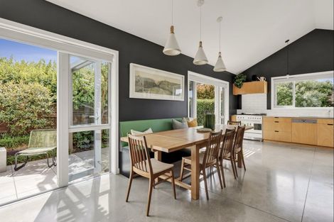 Photo of property in 33 Jarrett Terrace, Leamington, Cambridge, 3432