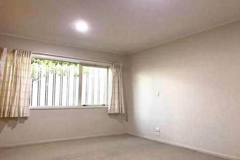 Photo of property in 2/11 Taiko Court, Northpark, Auckland, 2013