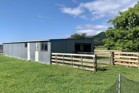 Photo of property in 117 Honi Taipua Street, Manakau, Levin, 5573