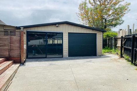 Photo of property in 7 Etherton Drive, Weymouth, Auckland, 2103