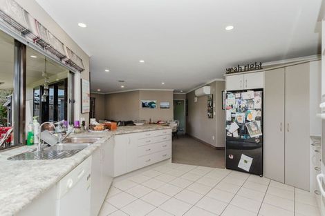Photo of property in 10 Victoria Avenue, Dannevirke, 4930