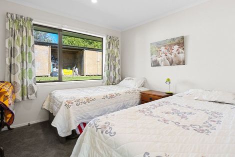 Photo of property in 30 Mountain View Drive, Manakau, Otaki, 5583