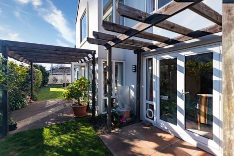 Photo of property in 55 Bryndwr Road, Bryndwr, Christchurch, 8052