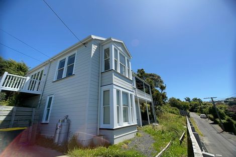 Photo of property in 2 Carson Street, Mornington, Dunedin, 9011