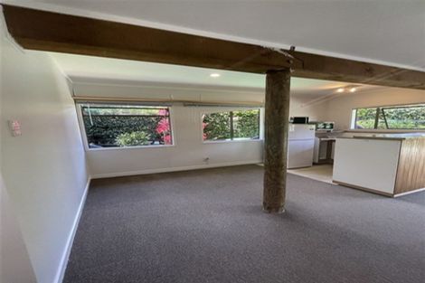 Photo of property in 2/5 Highlight Parade, Te Atatu South, Auckland, 0610