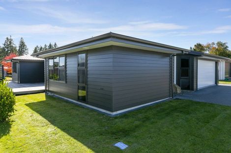 Photo of property in 3 Bastille Court, Rangatira Park, Taupo, 3330