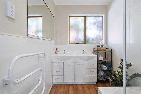 Photo of property in 33 Discovery Drive, Whitby, Porirua, 5024