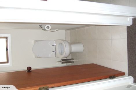 Photo of property in 2/10 Metric Place, Te Atatu South, Auckland, 0610