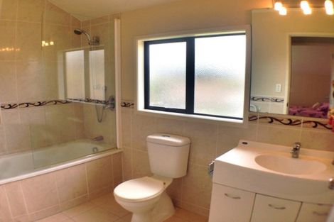 Photo of property in 82 Skip Lane, East Tamaki, Auckland, 2013