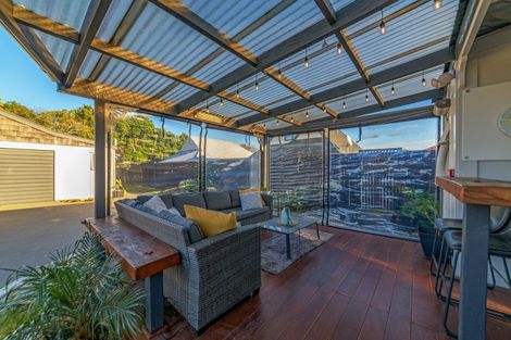 Photo of property in 410 Featherston Street, Palmerston North, 4414