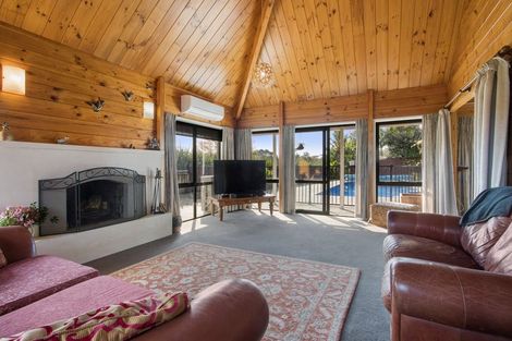 Photo of property in 63 Kayelene Place, Omokoroa, 3114