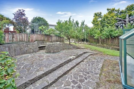 Photo of property in 9 Seddon Street, Te Puke, 3119