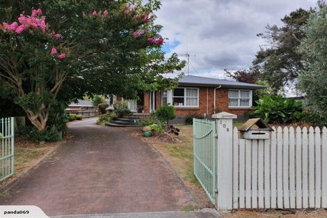 Photo of property in 108 Shakespeare Street, Leamington, Cambridge, 3432