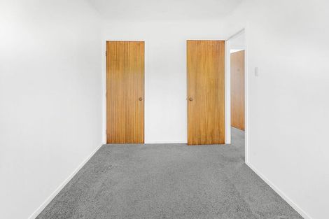 Photo of property in 50c Braid Road, St Andrews, Hamilton, 3200