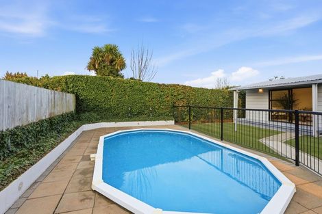 Photo of property in 6 Camelot Street, Ilam, Christchurch, 8041