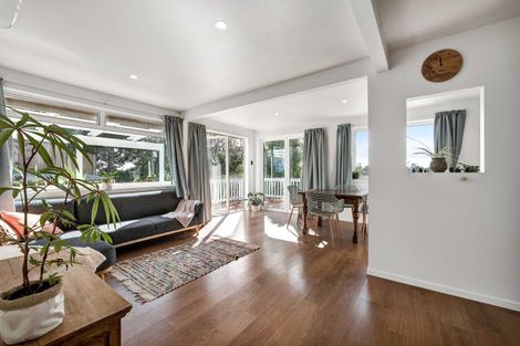 Photo of property in 109 Frankley Road, Frankleigh Park, New Plymouth, 4310