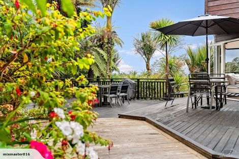 Photo of property in 514 South Titirangi Road, Titirangi, Auckland, 0604