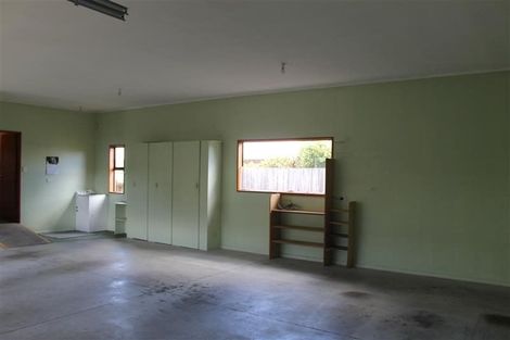 Photo of property in 41 Vogel Place, Waikiwi, Invercargill, 9810