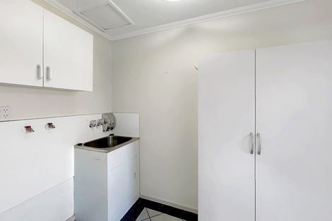 Photo of property in 73 Park Street, Winton, 9720