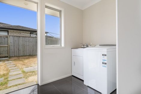 Photo of property in 2 Damien Place, Ohauiti, Tauranga, 3112