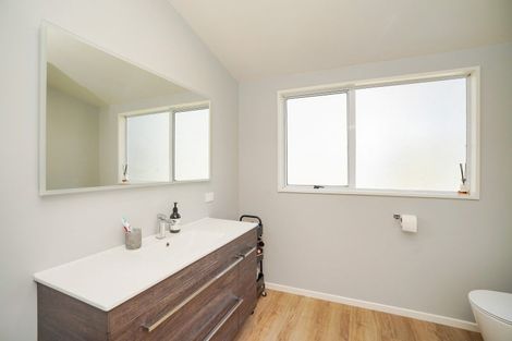 Photo of property in 213 West Plains School Road, West Plains, Invercargill, 9874