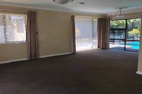 Photo of property in 61 Charles Prevost Drive, The Gardens, Auckland, 2105