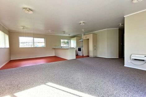 Photo of property in 256 Royal Road, Massey, Auckland, 0614