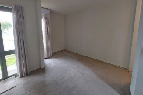 Photo of property in 1 Mt Lebanon Lane, Henderson, Auckland, 0612