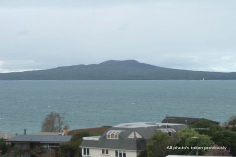 Photo of property in 71a Castor Bay Road, Castor Bay, Auckland, 0620