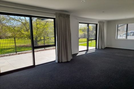 Photo of property in 9 Ratahi Way, Omokoroa, 3114